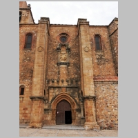 Caceres, Iglesia de Santiago, photo Le Métayer Alain, flickr,2.jpg
